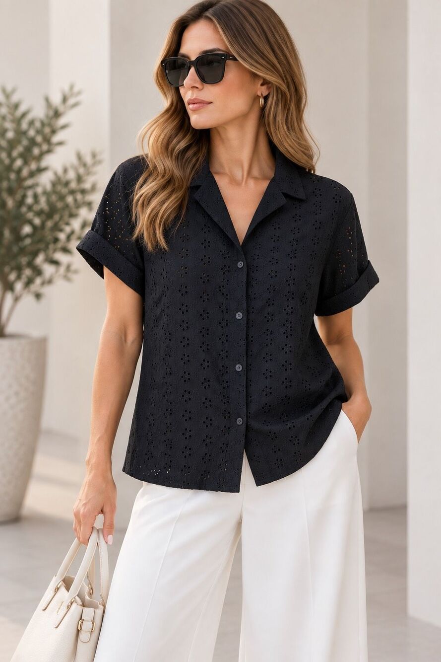 Banana Republic Eyelet Cotton Short Sleeve Button Up Blouse Black Size L